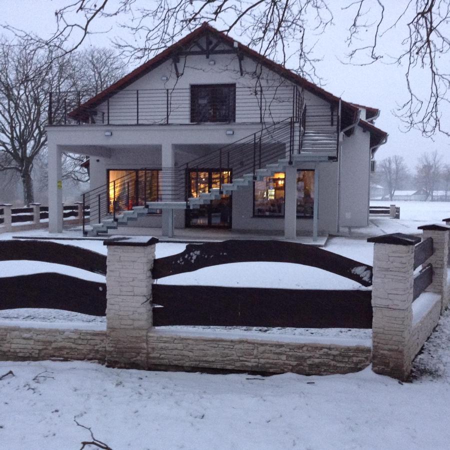 Bed and Breakfast Pod Kotwica Нова-Суль Экстерьер фото